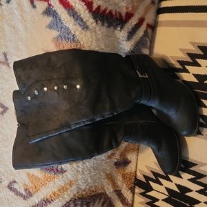 Rampage Praise boot.